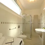 Mima61 - Con Piscina, Giardino E Posti Auto A 50mt Dal Centro Μιλάνο Μαριτίμα