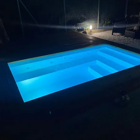 Mima61 - Con Piscina, Giardino E Posti Auto A 50mt Dal Centro