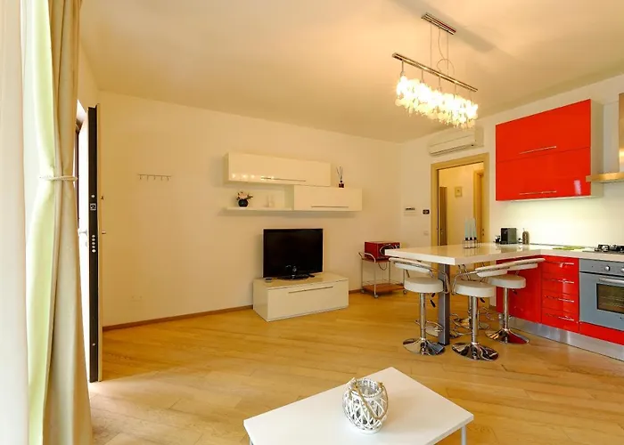 Apartment Mima61 - Con Piscina, Giardino E Posti Auto A 50mt Dal Centro *