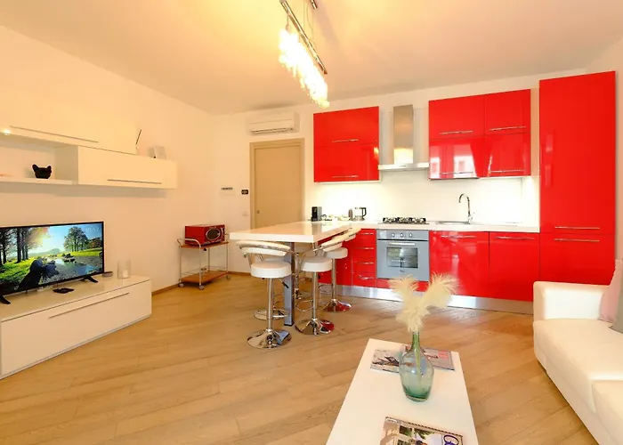 Mima61 - Con Piscina, Giardino E Posti Auto A 50mt Dal Centro Apartment *