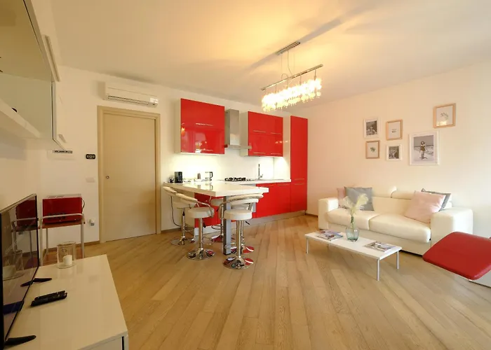 Mima61 - Con Piscina, Giardino E Posti Auto A 50mt Dal Centro Apartment Milano Marittima