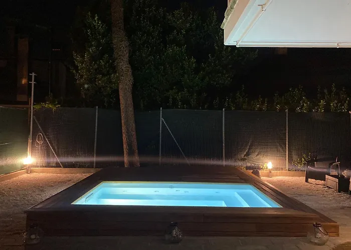 Mima61 - Con Piscina, Giardino E Posti Auto A 50mt Dal Centro Apartman
